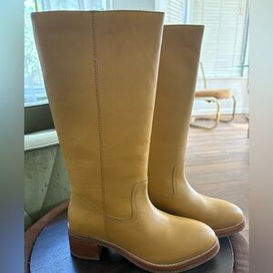 NEW In Box -  Frye Banana Tall Leather Boots Women's  Boot Size 8